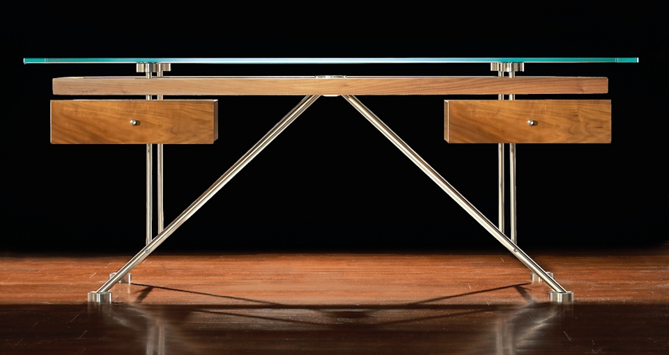 Novello Desk